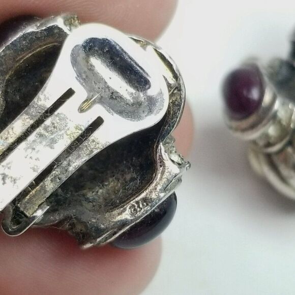 Vintage Silver Tone Fluted Clip On Earrings with Side Dark Red Cabochons, Signed - Picture 6 of 9